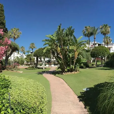 Alcazaba Frontline Apartman *
